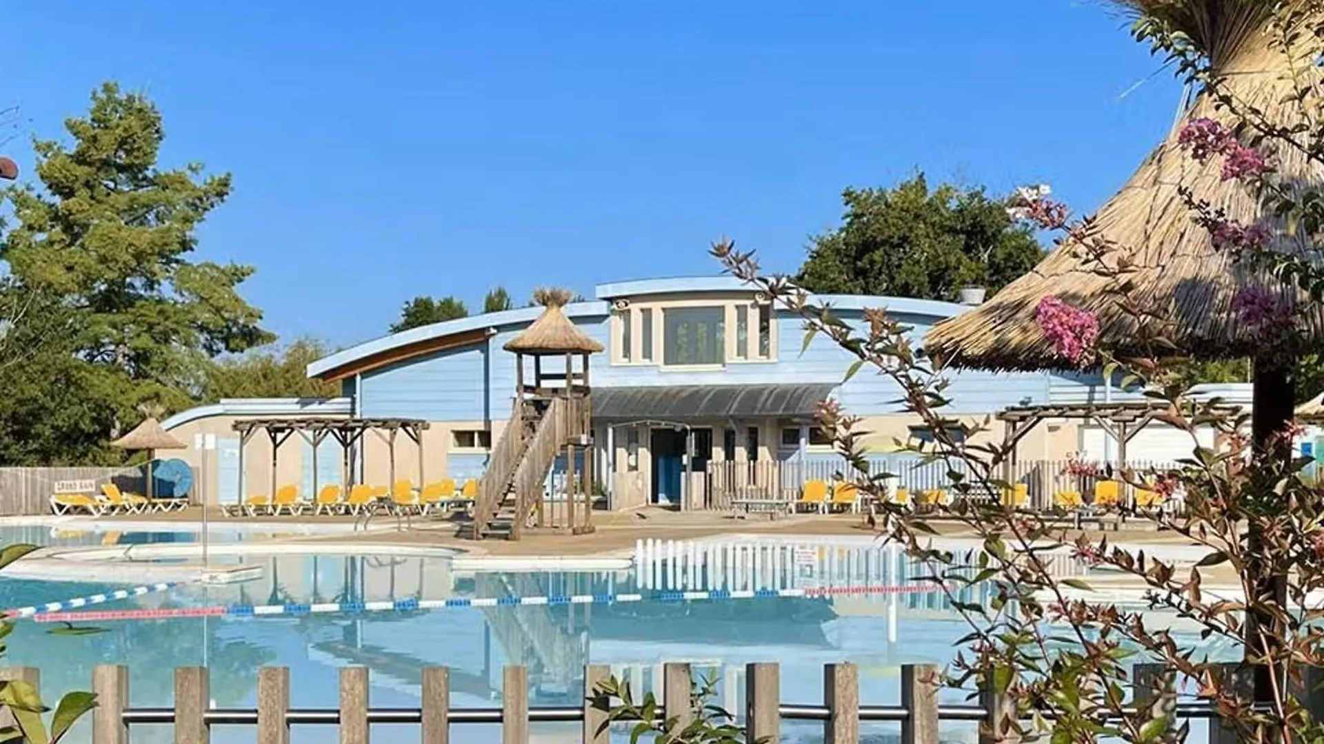 Charmant T2 Avec Terrasse Fleurie, Wifi, Animaux Admis - Fr-1-841-81 Barbotan-les-Thermes France